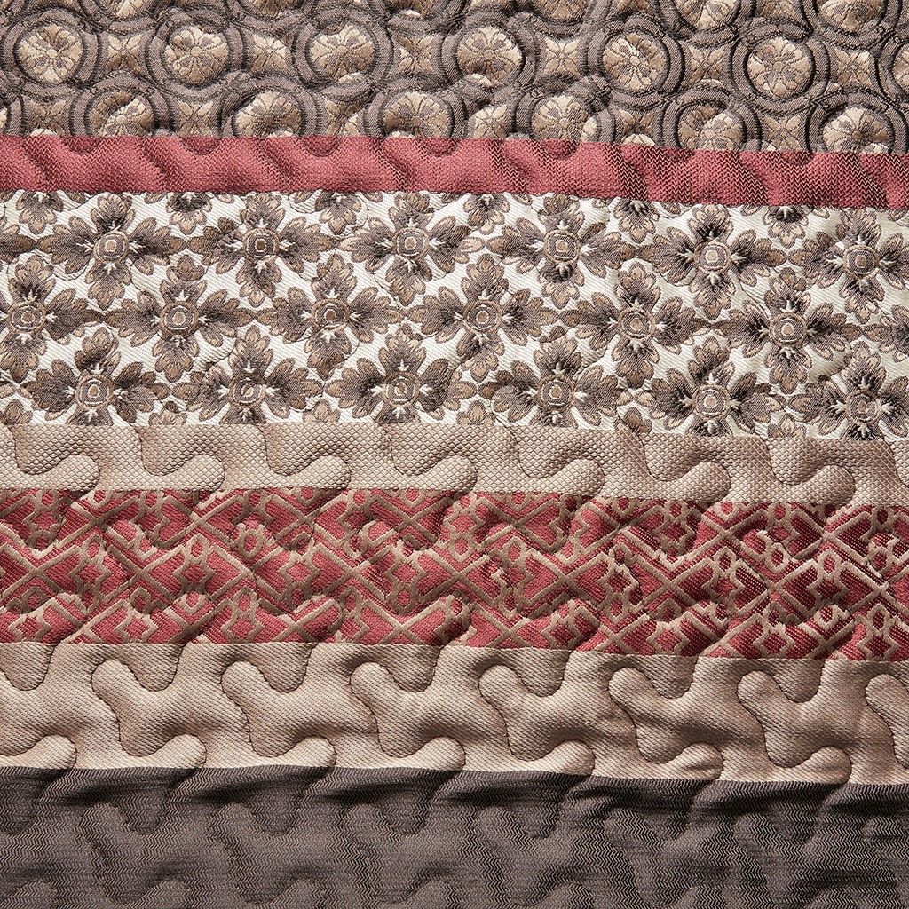 455618571